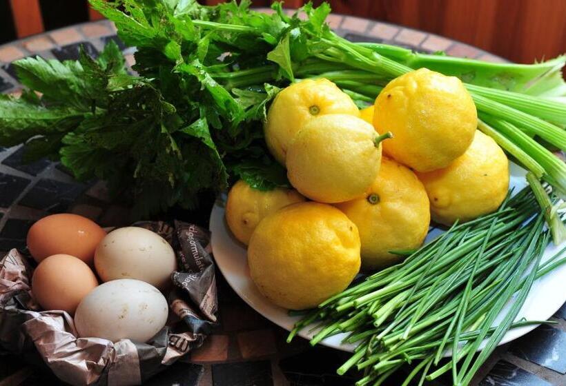 בית מלון כפרי Johanna River Farm & Cottages