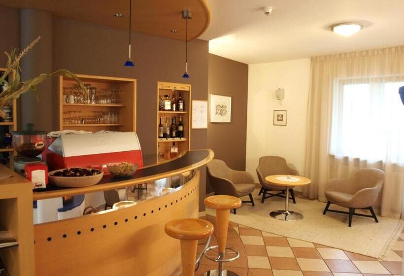 酒店 Margun   Apartments & Panoramarooms