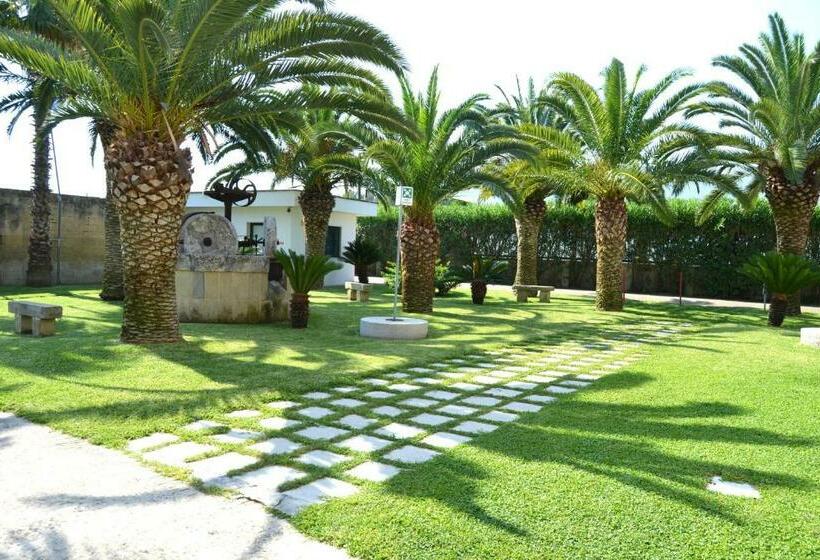 Отель Masseria Carrozzi