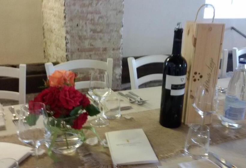 فندق Masseria Celentano Relais & Agriturismo