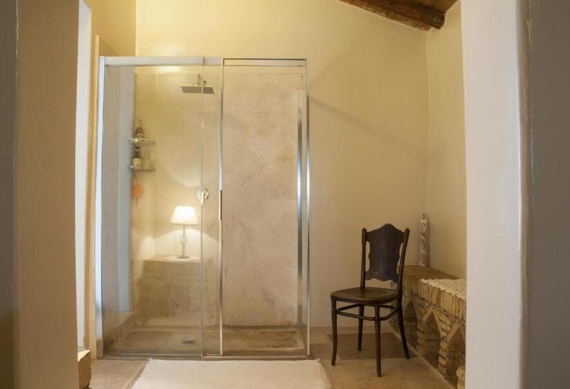 فندق Masseria Celentano Relais & Agriturismo