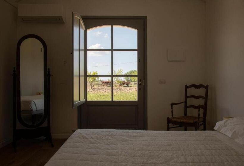 فندق Masseria Celentano Relais & Agriturismo