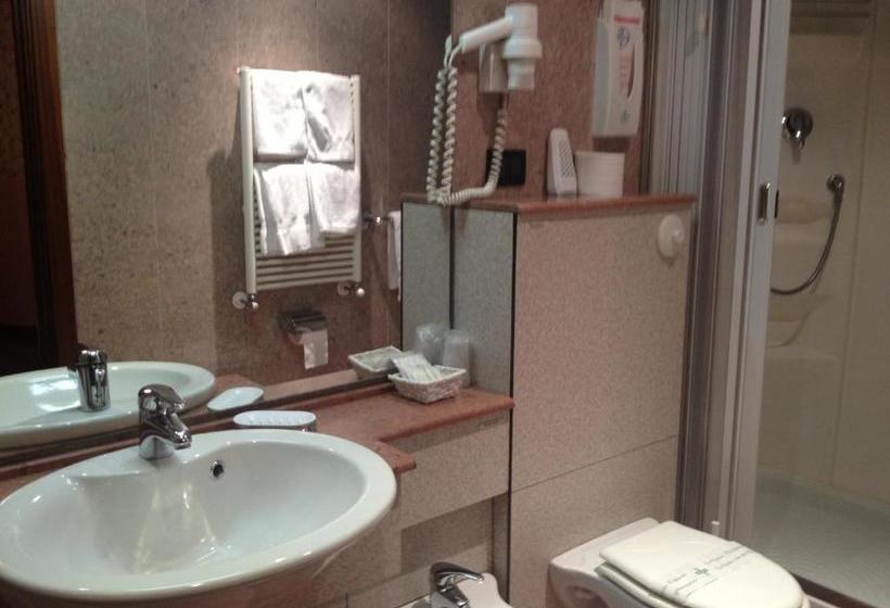 בית מלון כפרי Montegrande