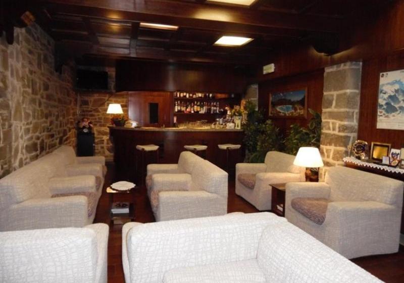 בית מלון כפרי Montegrande