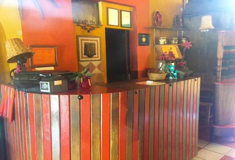 فندق Oyo  Principal