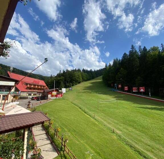 בית מלון כפרי Premier