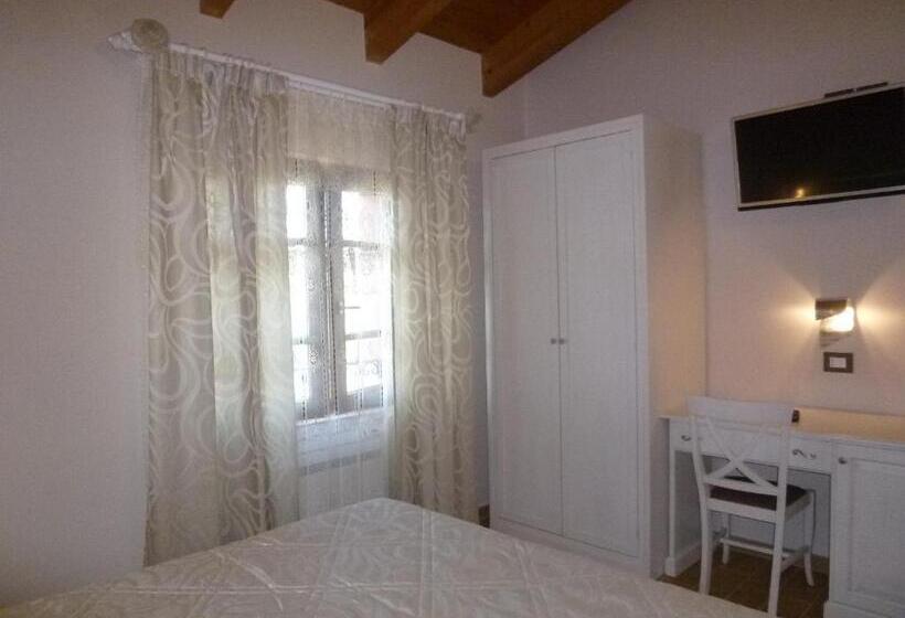 בית מלון כפרי Relais Villa Giulia