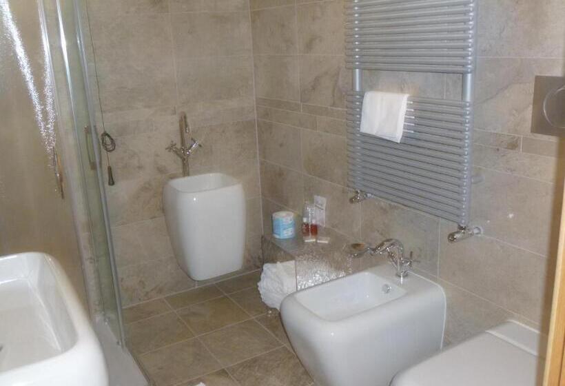 בית מלון כפרי Relais Villa Giulia