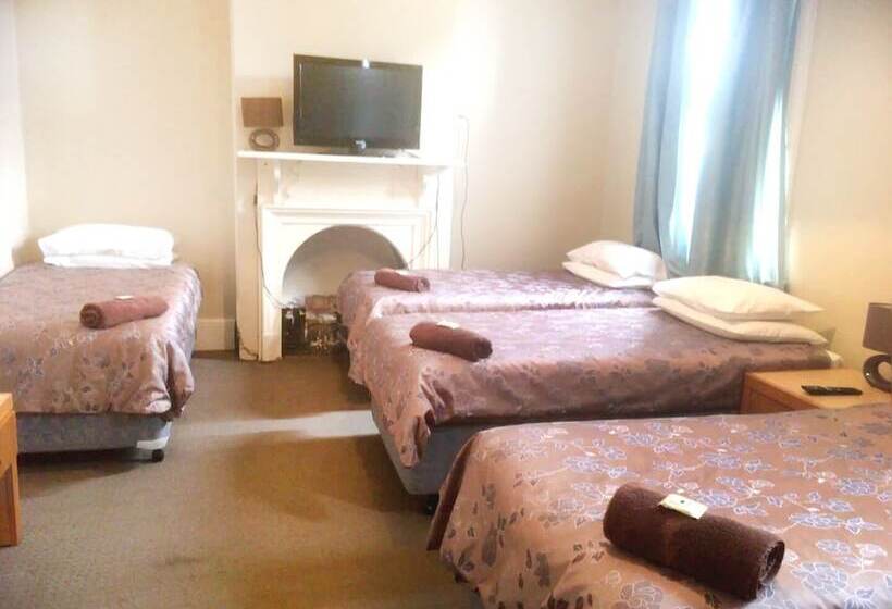 Отель The Colliefields