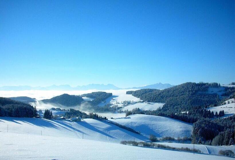 בית מלון כפרי Zukaunighof