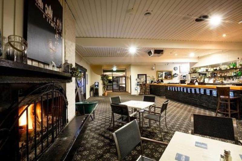 Lakeview Hotel Motel