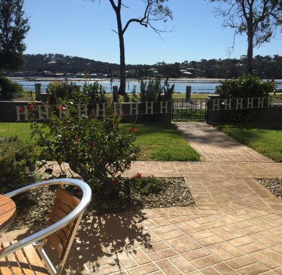 Merimbula Lake Apartments