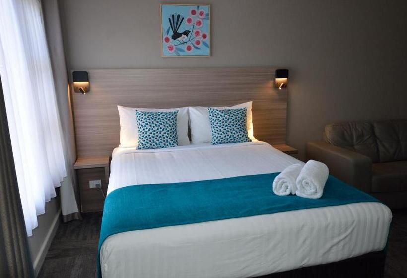 モーテル 105 On The Park