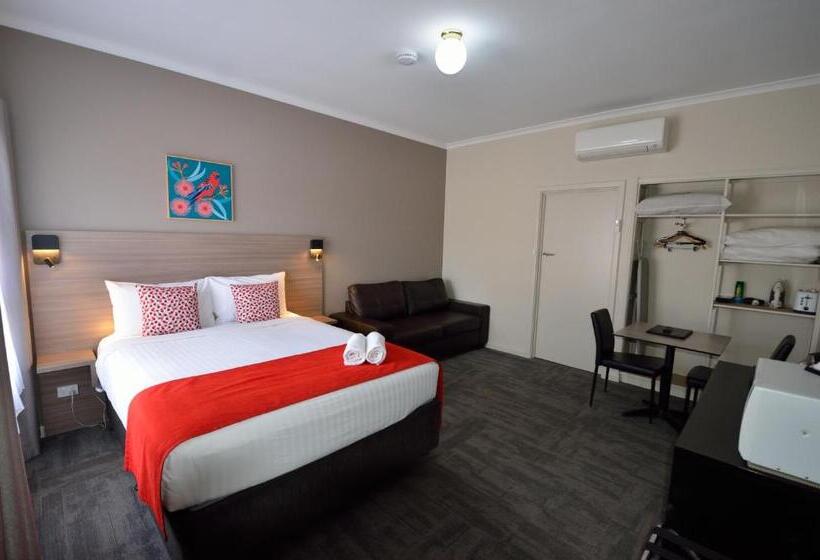 モーテル 105 On The Park