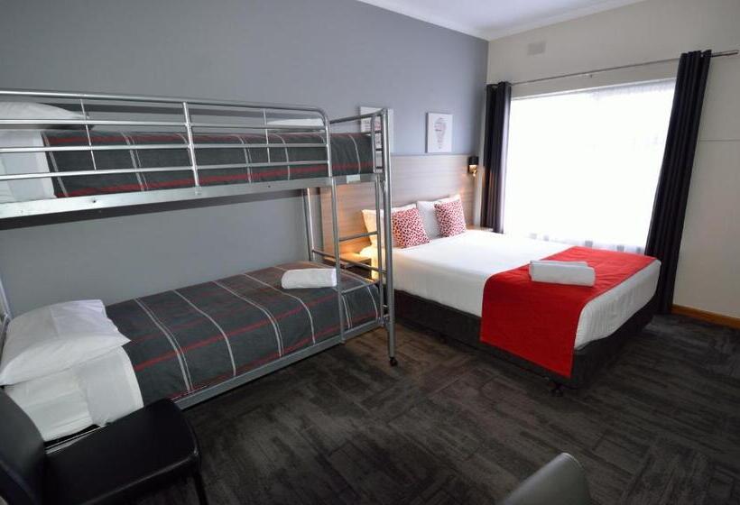 モーテル 105 On The Park