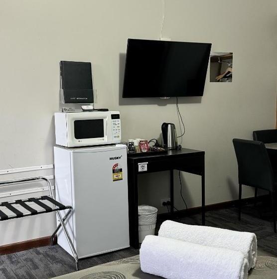 モーテル 105 On The Park