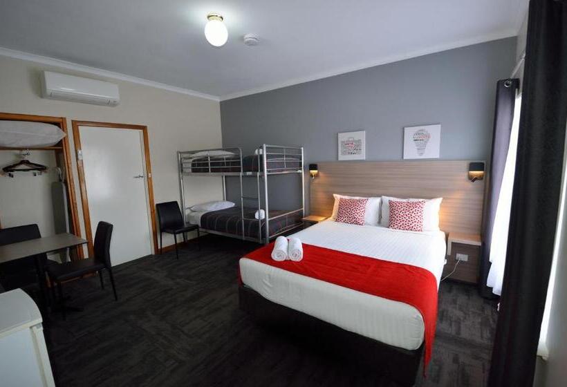 モーテル 105 On The Park