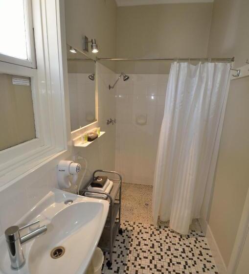 モーテル 105 On The Park