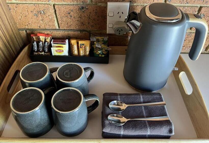 فندق على الطريق Alexandra Motor Inn   Victoria Aus