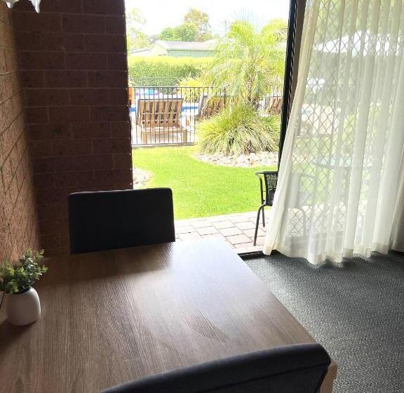 فندق على الطريق Alexandra Motor Inn   Victoria Aus