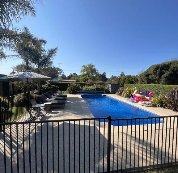 فندق على الطريق Alexandra Motor Inn   Victoria Aus