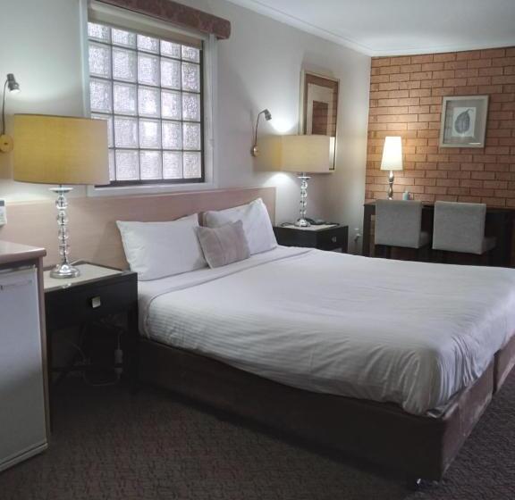 מוטל Bristol Hill Motor Inn