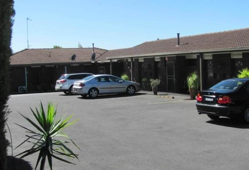 모텔 Bristol Hill Motor Inn