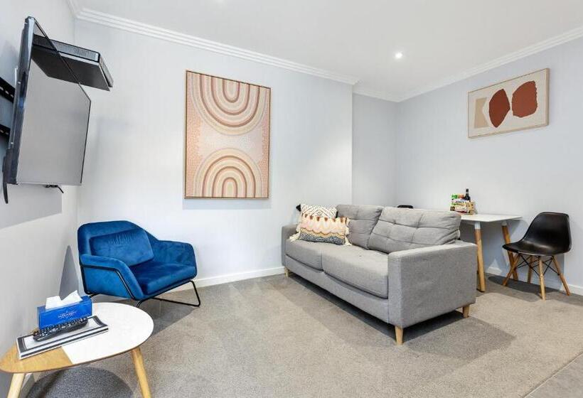 Motel Civic Apartments