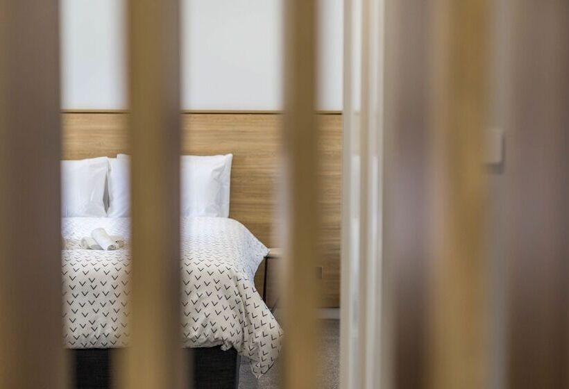 Motel Civic Apartments