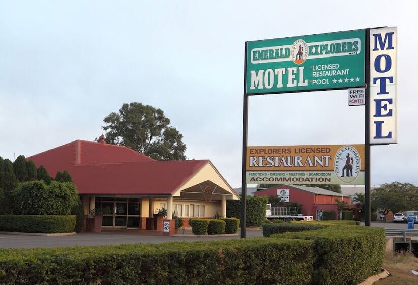 مُتل Emerald Explorers Inn