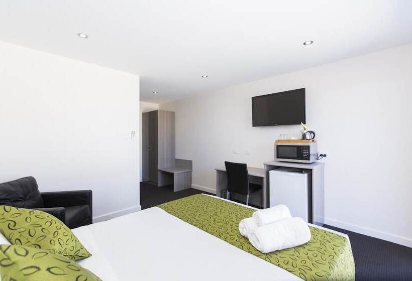 مُتل Icon On Isa