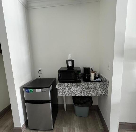 汽车旅馆 Le Voyageur A Red Collection