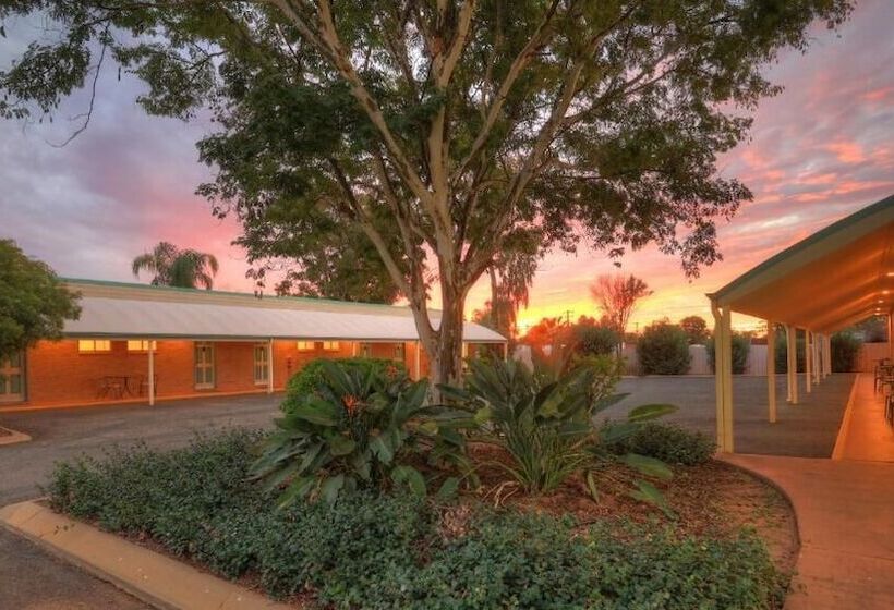 مُتل Mulga Country Motor Inn