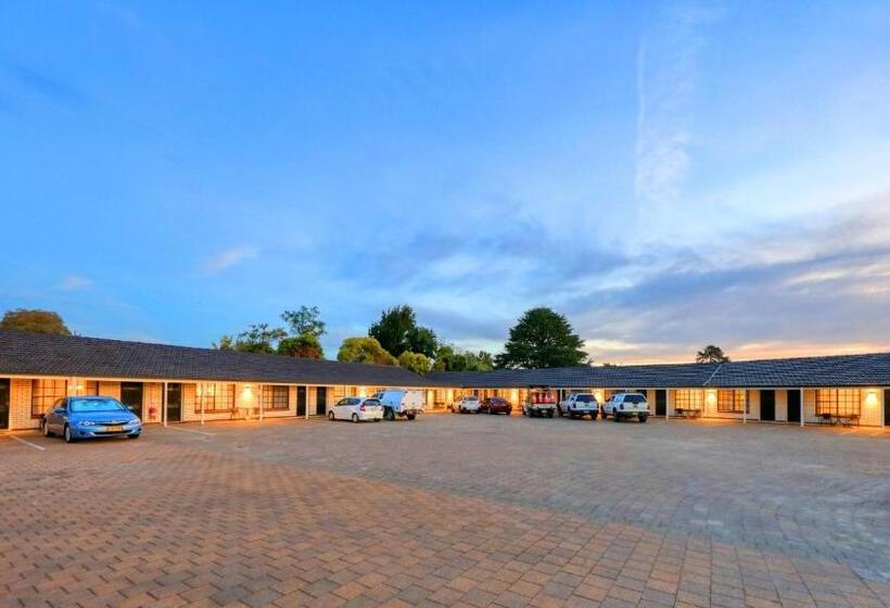 מוטל Southern Comfort Motor Inn