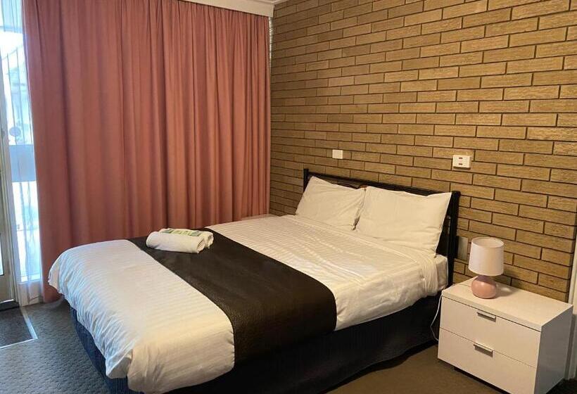 مُتل Warrina Motor Inn Wodonga Cbd