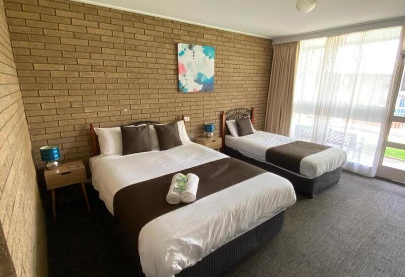 مُتل Warrina Motor Inn Wodonga Cbd