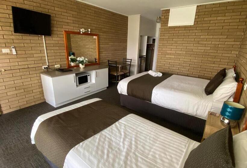 فندق على الطريق Warrina Motor Inn Wodonga Cbd
