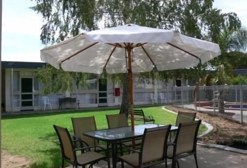 مُتل Warrina Motor Inn Wodonga Cbd