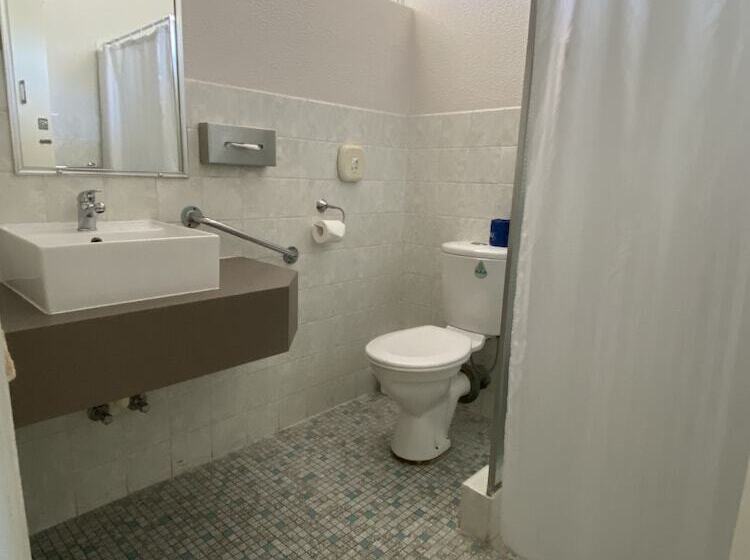 مُتل Warrina Motor Inn Wodonga Cbd