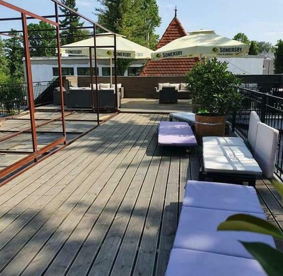 No Stress Panzió Pizzéria Sporttábor