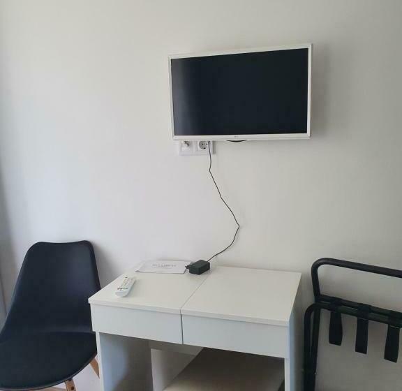 No Stress Panzió Pizzéria Sporttábor