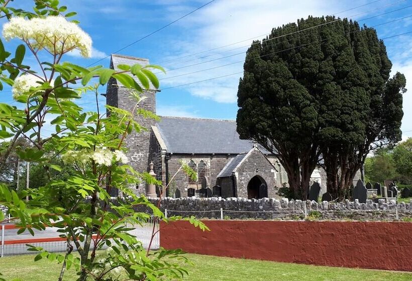 Pendine Sands Bed & Breakfast