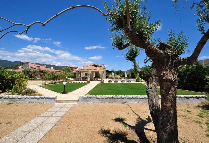 پانسیون Affittacamere B&b La Villa Dei Graniti