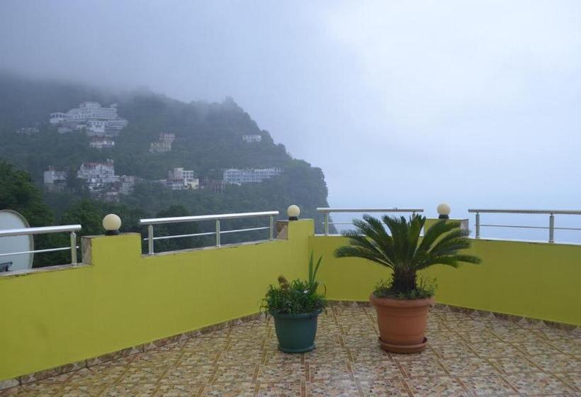 پانسیون Akhmed Guest House