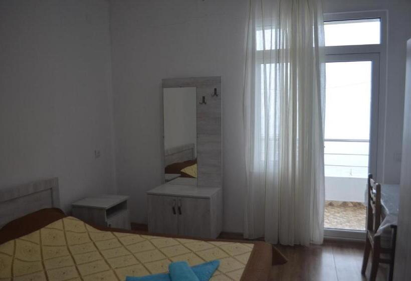 پانسیون Akhmed Guest House