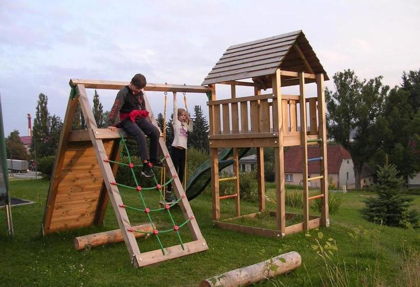 ペンション Apartmány Záhořovo Lože