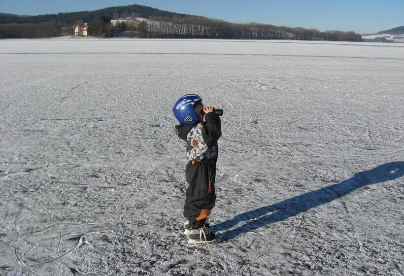ペンション Apartmány Záhořovo Lože