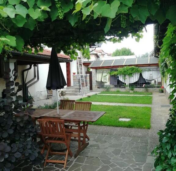 پانسیون Brne Rooms