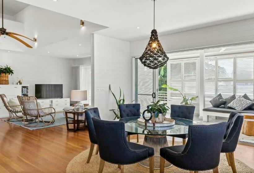 Пансион Byron Baythers