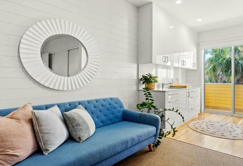 Пансион Byron Baythers